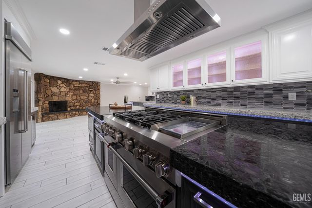3946 Claremont Drive, Bakersfield, CA 93306