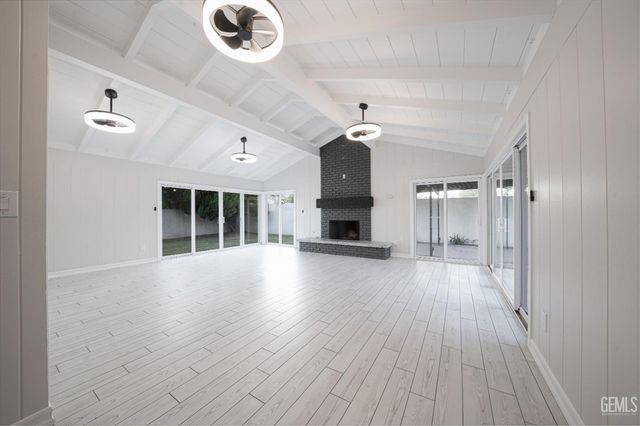 3946 Claremont Drive, Bakersfield, CA 93306
