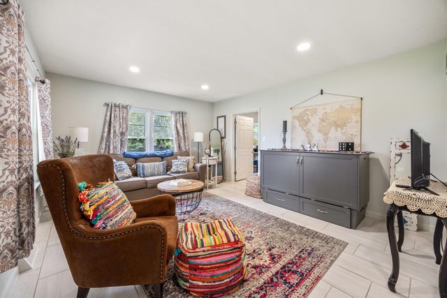 934 CLICKS LN, New Market, VA 22844