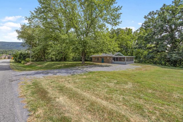 934 CLICKS LN, New Market, VA 22844