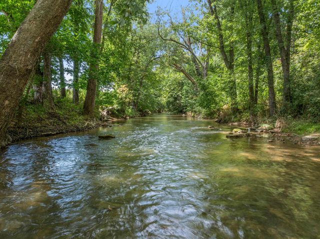 934 CLICKS LN, New Market, VA 22844