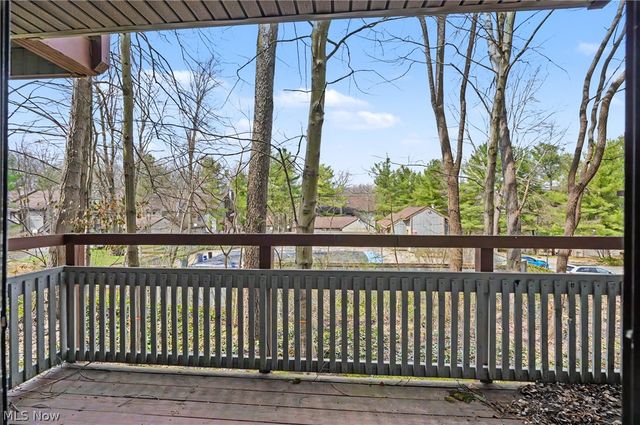 2197 Pinebrook Trail, Cuyahoga Falls, OH 44223