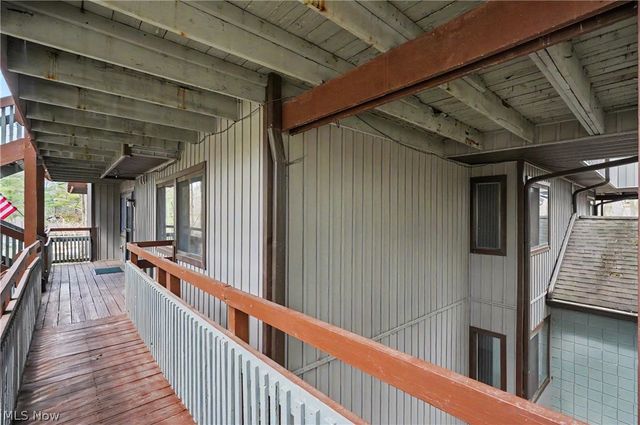 2197 Pinebrook Trail, Cuyahoga Falls, OH 44223