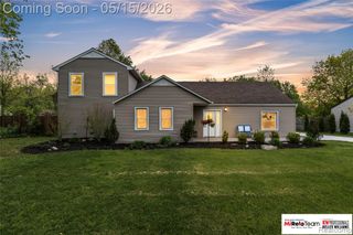 16245 Helen Street, Southgate, MI 48195