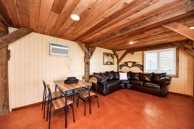 1121 6th Street, San Leon, TX 77539