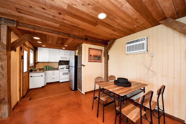 1121 6th Street, San Leon, TX 77539