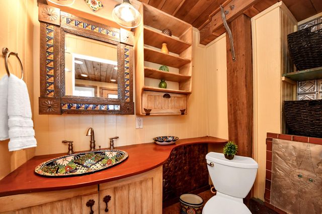 1121 6th Street, San Leon, TX 77539