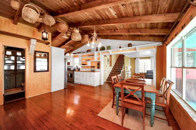 1121 6th Street, San Leon, TX 77539