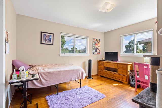 2708 W BROADWAY, Columbia, MO 65203