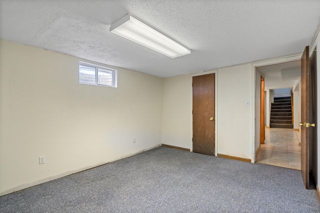 2708 W BROADWAY, Columbia, MO 65203