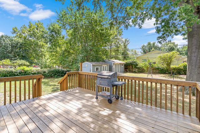 2708 W BROADWAY, Columbia, MO 65203