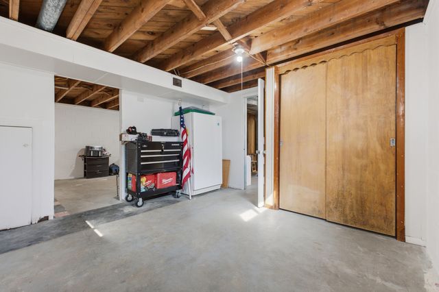 19515 GARNER Avenue, Council Bluffs, IA 51503