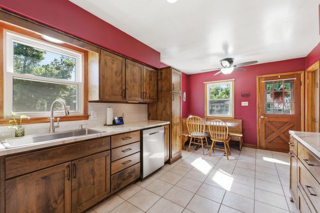 19515 GARNER Avenue, Council Bluffs, IA 51503