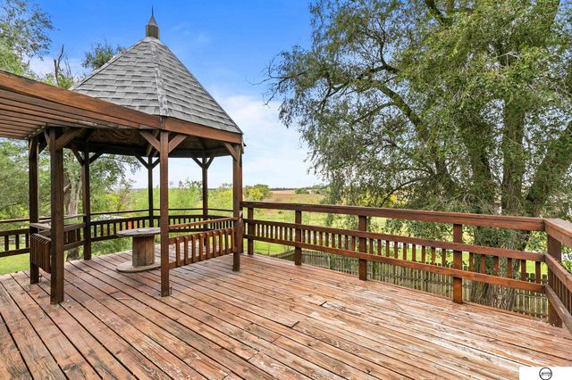 825 I Street, Palmyra, NE 68418