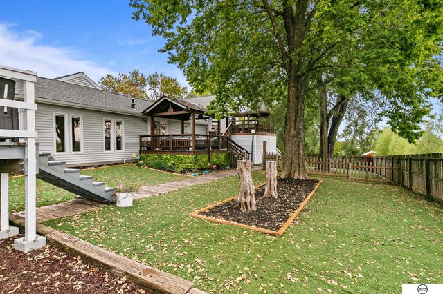 825 I Street, Palmyra, NE 68418