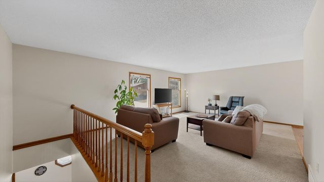 21 23rd Street SW, Rochester, MN 55902