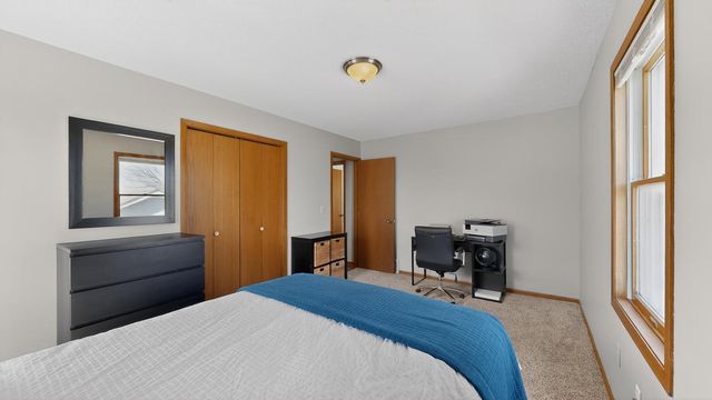 21 23rd Street SW, Rochester, MN 55902