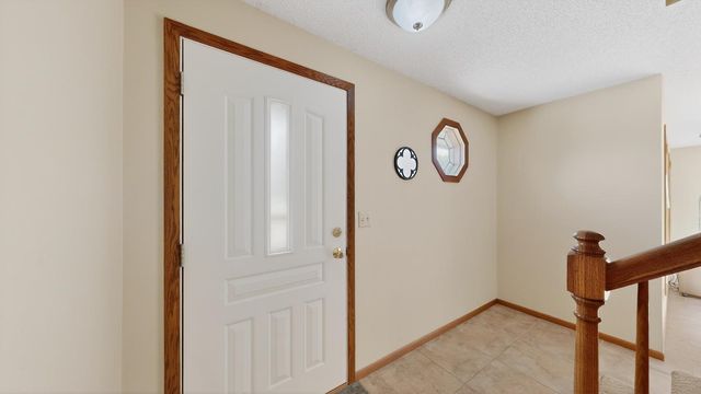 21 23rd Street SW, Rochester, MN 55902
