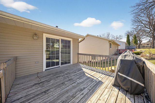 21 23rd Street SW, Rochester, MN 55902