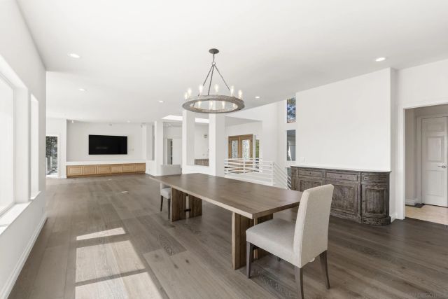 941 Avocado Pl, Del Mar, CA 92014