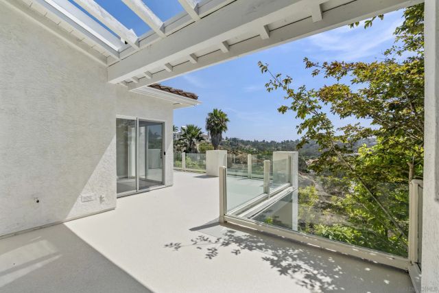 941 Avocado Pl, Del Mar, CA 92014