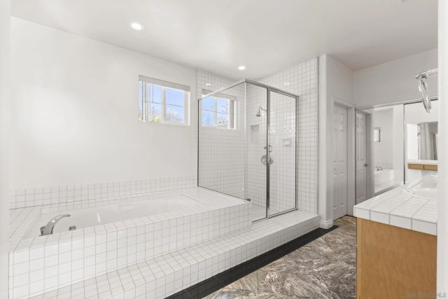 941 Avocado Pl, Del Mar, CA 92014