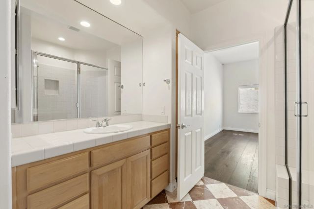 941 Avocado Pl, Del Mar, CA 92014