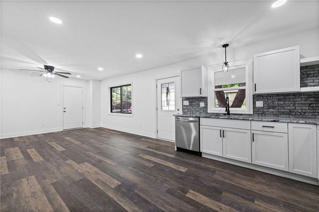 2800 Lafayette Avenue, Kansas City, KS 66104