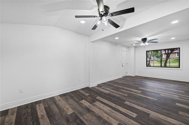 2800 Lafayette Avenue, Kansas City, KS 66104
