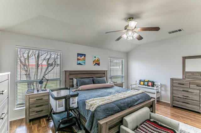 3433 Charing Cross Road, Midlothian, TX 76065