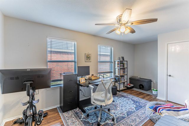 3433 Charing Cross Road, Midlothian, TX 76065