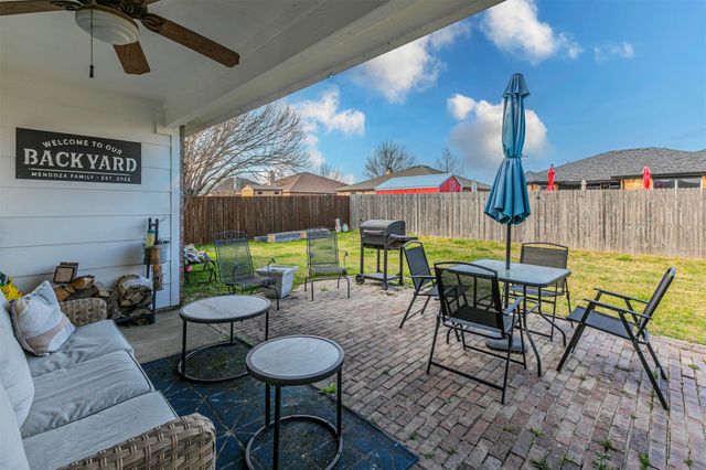 3433 Charing Cross Road, Midlothian, TX 76065