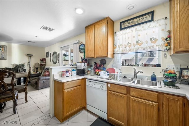 1856 Vida Pacifica Street, Las Vegas, NV 89115
