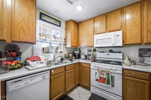 1856 Vida Pacifica Street, Las Vegas, NV 89115