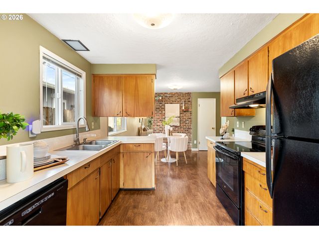 12917 Se 21ST Ave, Milwaukie, OR 97222