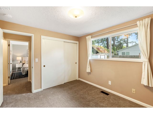 12917 Se 21ST Ave, Milwaukie, OR 97222