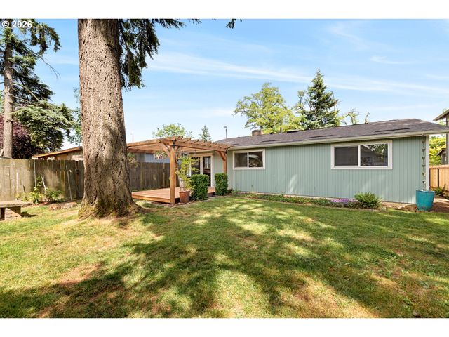 12917 Se 21ST Ave, Milwaukie, OR 97222