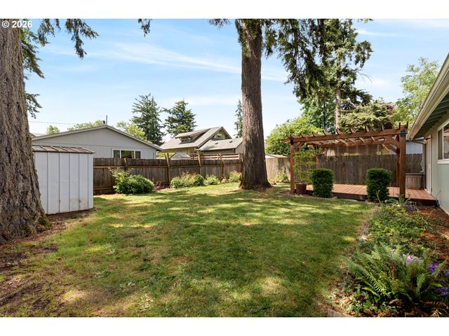12917 Se 21ST Ave, Milwaukie, OR 97222