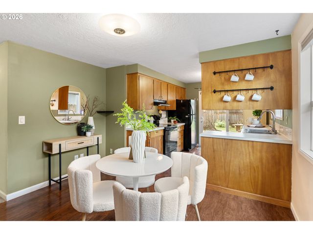 12917 Se 21ST Ave, Milwaukie, OR 97222