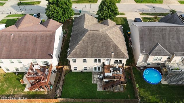 12307 Amber Woods Ct, Louisville, KY 40245