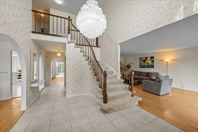 1145 Melvin Drive, Highland Park, IL 60035