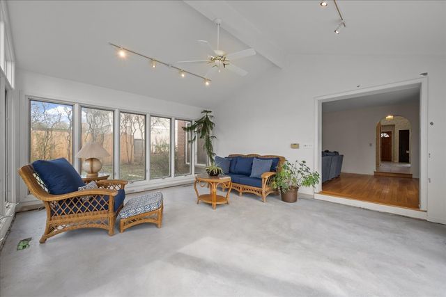 1145 Melvin Drive, Highland Park, IL 60035