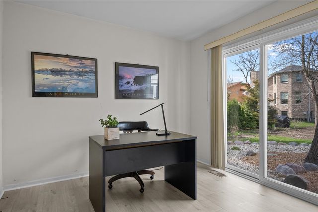 1145 Melvin Drive, Highland Park, IL 60035