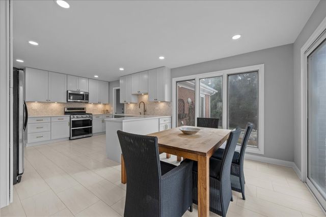 1145 Melvin Drive, Highland Park, IL 60035