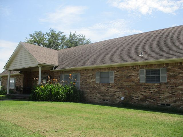 235 Industrial, Point, TX 75472
