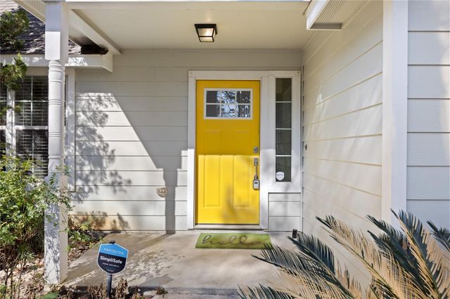 106 Oak Hollow Boulevard, Hockley, TX 77447