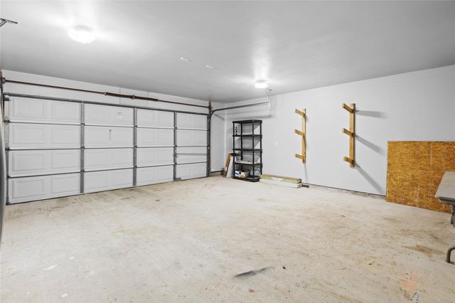 106 Oak Hollow Boulevard, Hockley, TX 77447