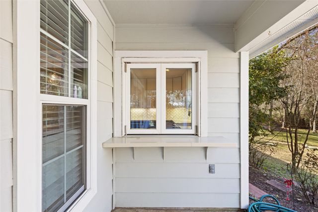 106 Oak Hollow Boulevard, Hockley, TX 77447