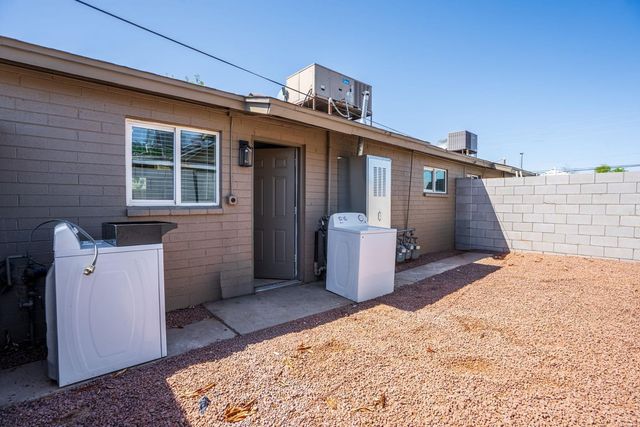 4423 N 23rd Avenue Apt B, Phoenix, AZ 85015