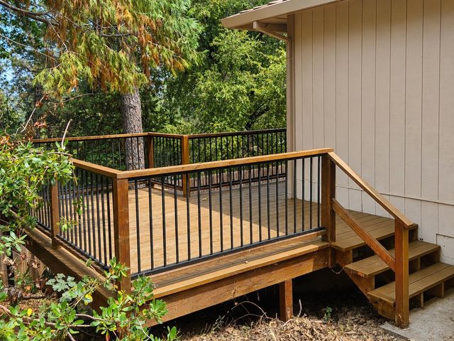 20081 Tellurium Dr, Pine Grove, CA 95665